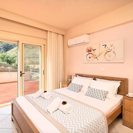 Aqua Blue Villas With Heated Pool Mathes Экстерьер фото