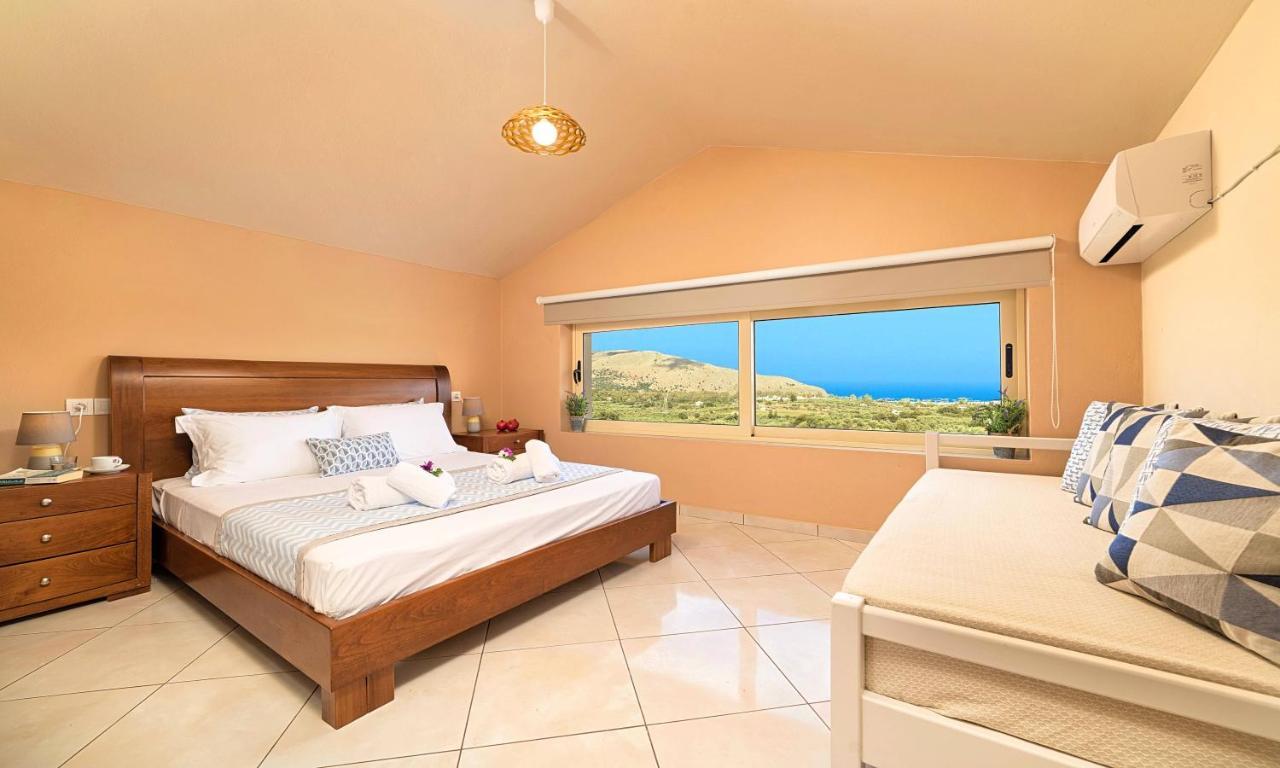 Aqua Blue Villas With Heated Pool Mathes Экстерьер фото