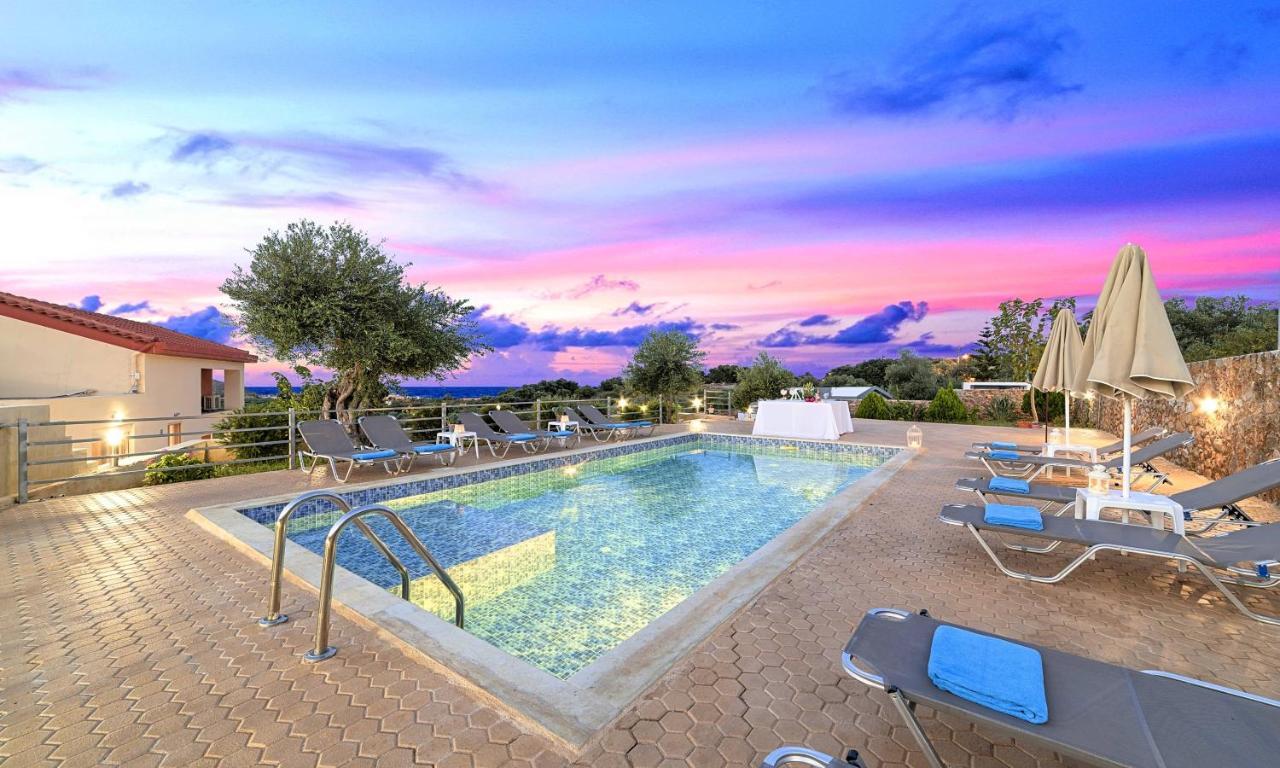 Aqua Blue Villas With Heated Pool Mathes Экстерьер фото
