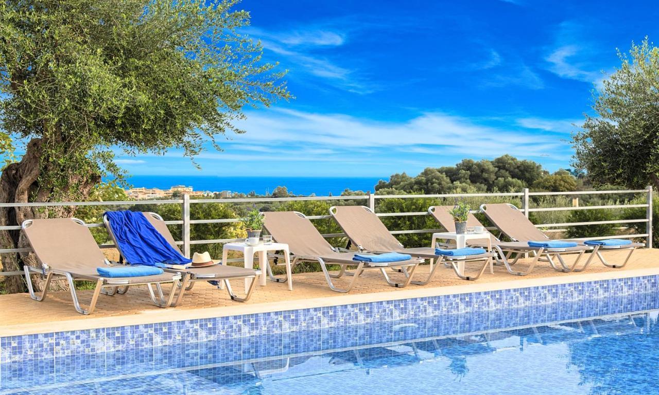 Aqua Blue Villas With Heated Pool Mathes Экстерьер фото