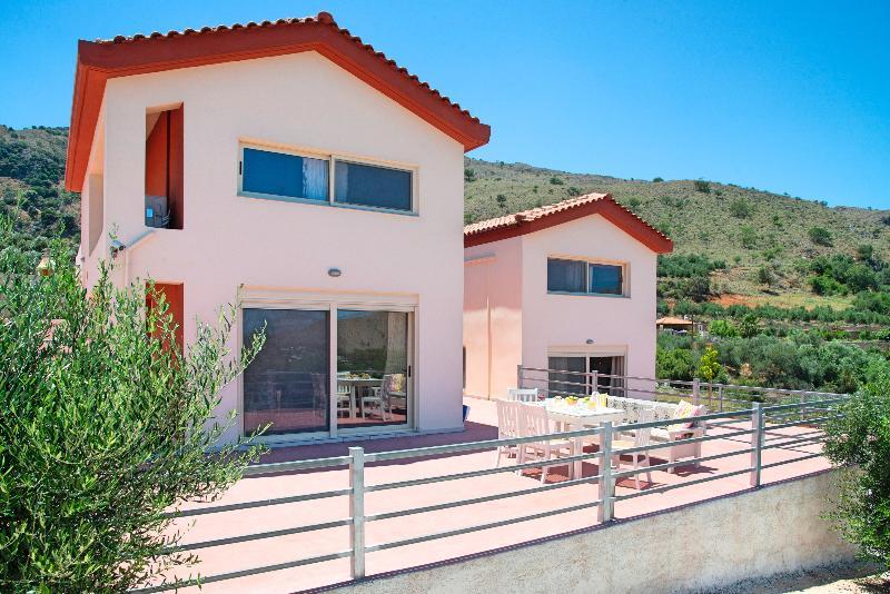 Aqua Blue Villas With Heated Pool Mathes Экстерьер фото